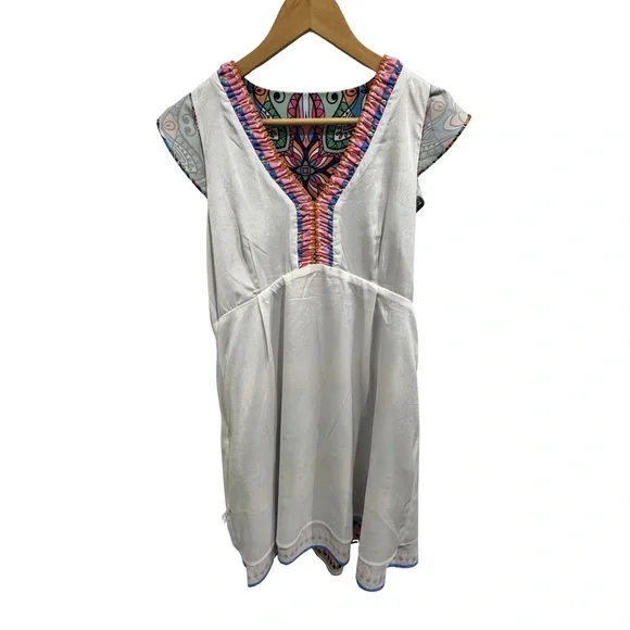Joy Joy Medallion Print Ruffle Sleeve Dress Pockets NWT Size M Boho - Picture 3 of 9